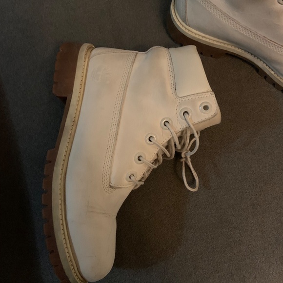 Timberland Off White Boots size 6.5 - Picture 3 of 11